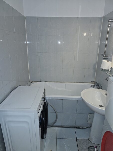 Dristor, metrou, 6/10, reabilitat, mobilata si utilata, aer, 59900 €.