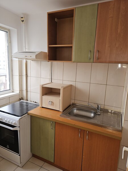 Dristor, metrou, 6/10, reabilitat, mobilata si utilata, aer, 59900 €.