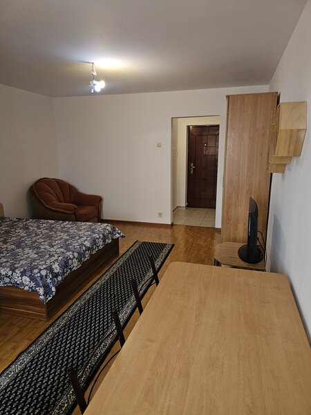 Dristor, metrou, 6/10, reabilitat, mobilata si utilata, aer, 59900 €.